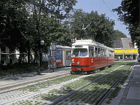 Columbusplatz mit Straßenbahn